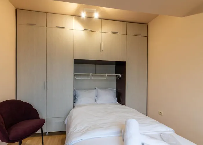 Budget Flat Near Market & Bus Station * Варна